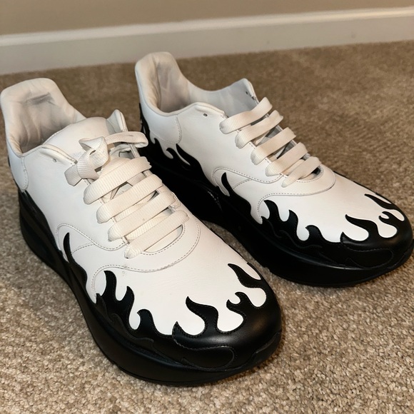 AUTHENTIC Alexander McQueen Flame Sneakers - Picture 2 of 3